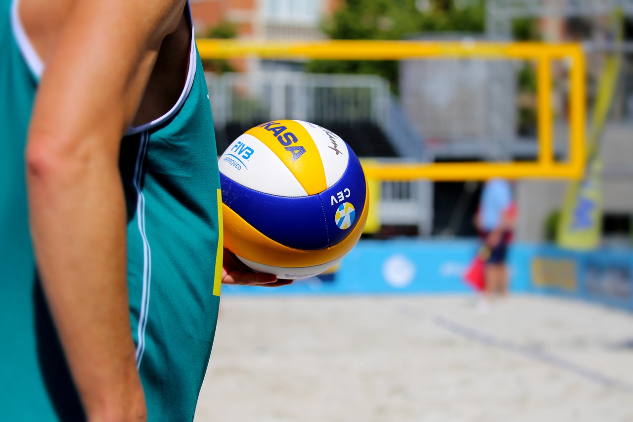 beach volleyball, nature, player-6482702.jpg